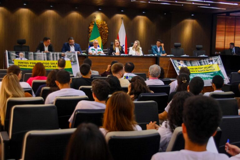Sessão solene na Alepa marca momento histórico na luta pelo piso salarial dos médicos no Pará